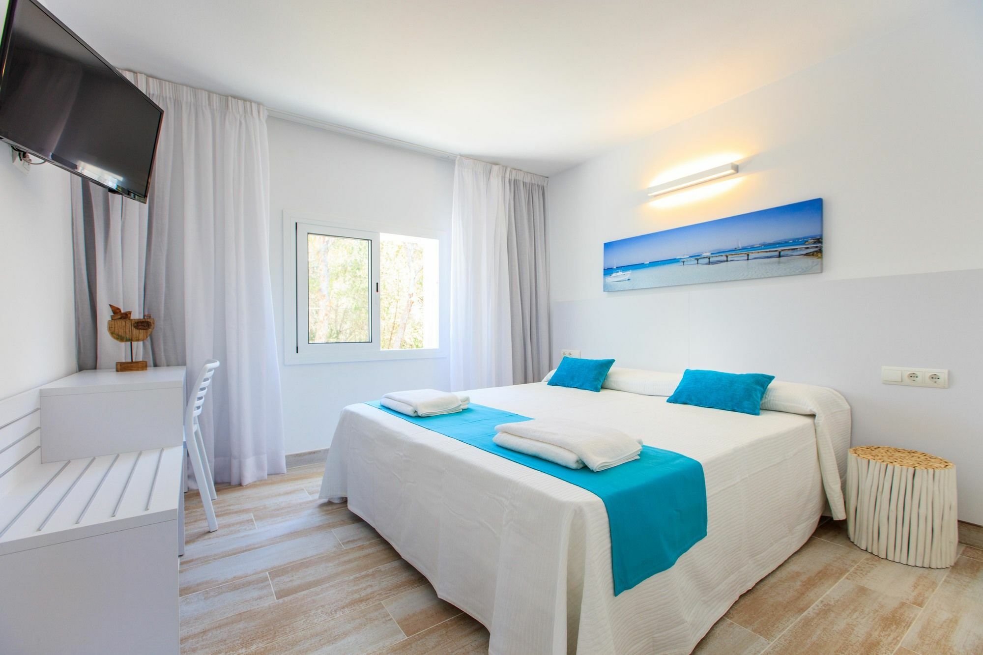 Pinos Playa Suites Playa de Migjorn Esterno foto